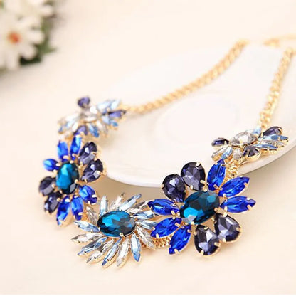 YFJEWE Top Newest Fashion Jewelry Exquisite Rhinestone Pendant Necklace Gem Flower Chain Pendant Necklace For Women Wedding N011