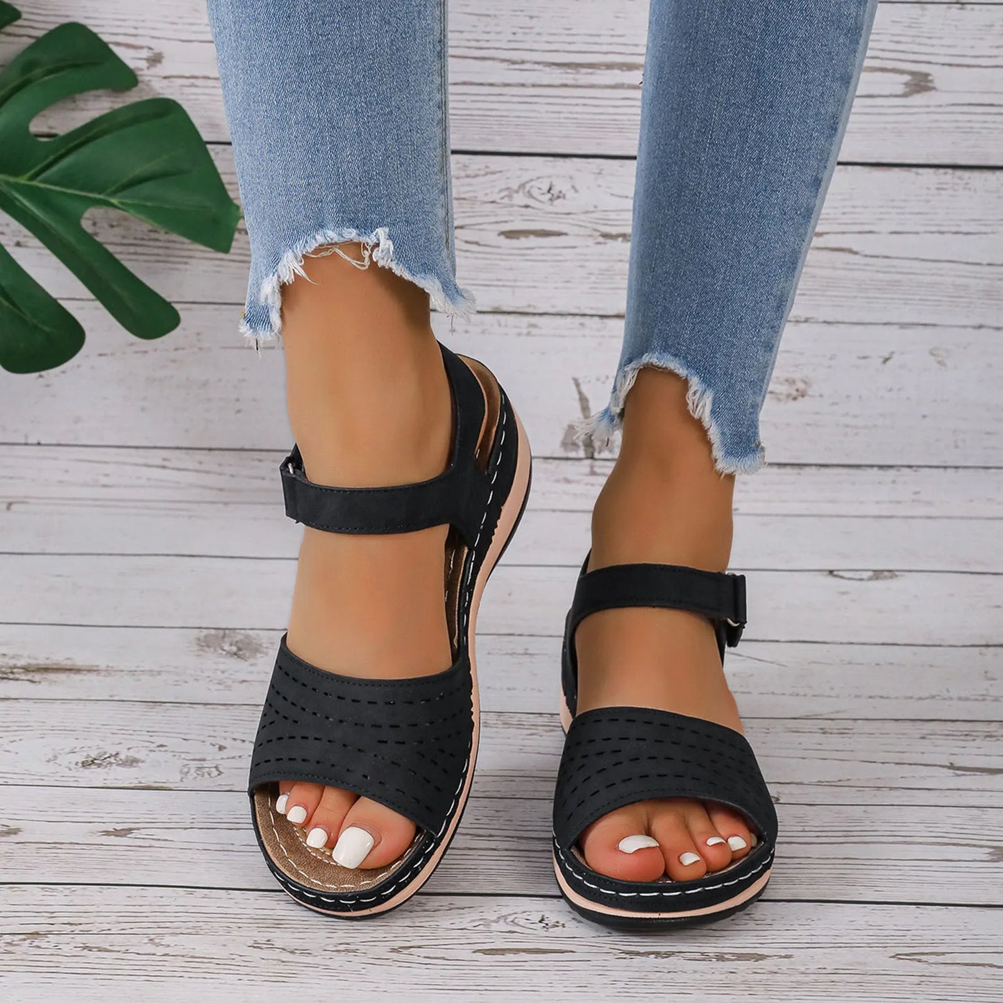 Lightweight Women's Wedges Sandals Summer Cross Strap Med Heels Sandles Woman Non-Slip Platform Gladiator Shoes Plus Size